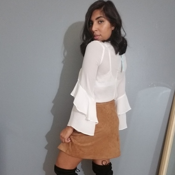 TAN ZIPPERED FAUX SUEDE SHIRT - Picture 3 of 6